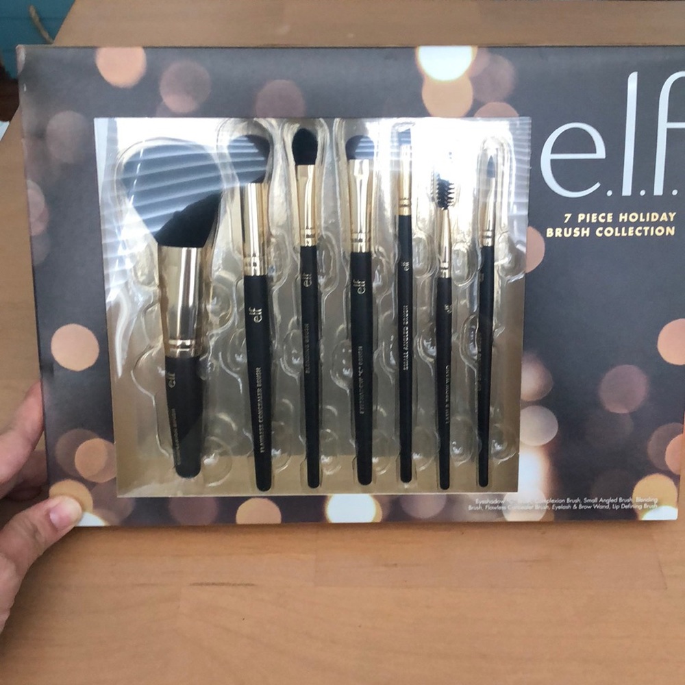 7 piece brush set
